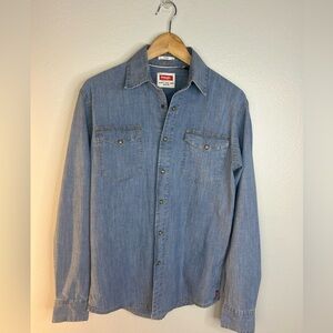 Wrangler Denim Western Pearl Snap Shirt – Women’s Small
